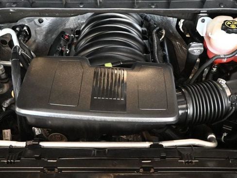 Used 2020 Chevrolet Silverado 1500 Custom Trail Boss w/ Custom Convenience Package AWD/4WD image 17