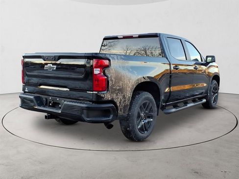 Certified 2026 Chevrolet Silverado 1500 Custom image 5