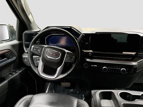Used 2024 GMC Sierra 1500 SLT image 22