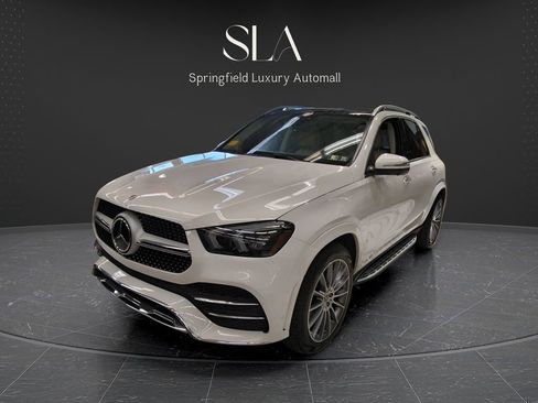 Used 2023 Mercedes-Benz GLE 450 4MATIC w/ AMG Line Exterior image 9