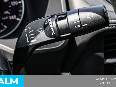 Used 2024 Nissan Rogue SV FWD image 25