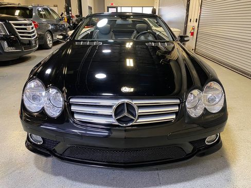 Used 2007 Mercedes-Benz SL 550 image 4