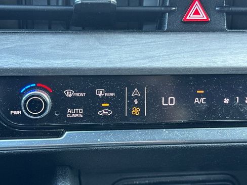 Certified 2023 Kia Sportage X-Line w/ X-Line Premium Package AWD/4WD image 29