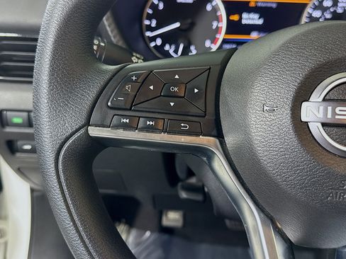 Used 2024 Nissan Sentra SV image 14