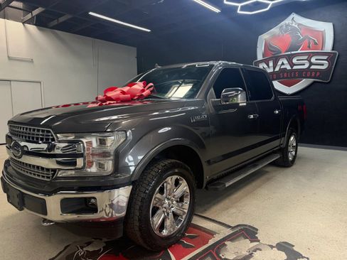 Used 2019 Ford F150 Lariat w/ Equipment Group 502A Luxury AWD/4WD image 3