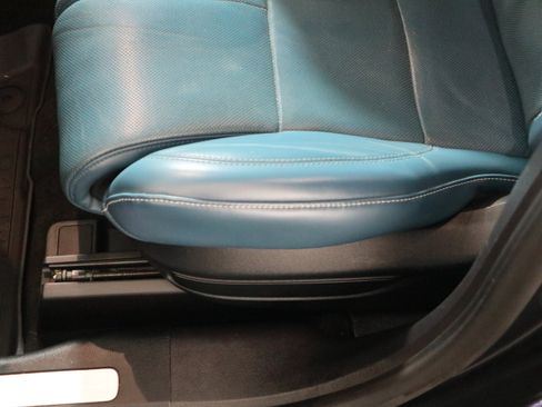 Used 2020 Lincoln Corsair Reserve w/ Equipment Group 202A image 22