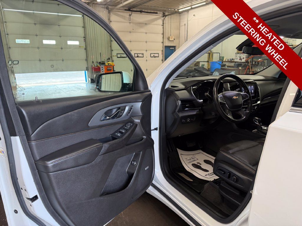 Used 2021 Chevrolet Traverse Premier w/ LPO, Floor Liner Package AWD/4WD image 12