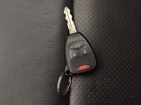 Used 2016 Jeep Compass High Altitude AWD/4WD image 32
