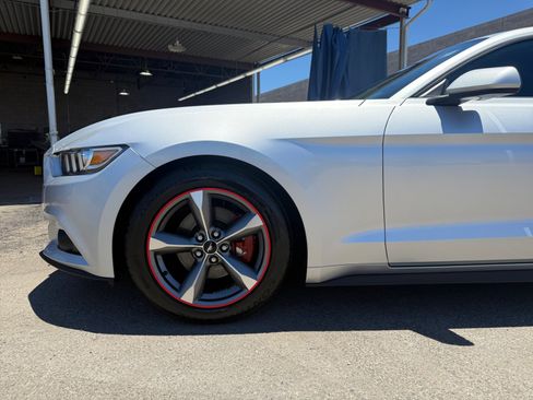 Used 2016 Ford Mustang Coupe w/ Equipment Group 051A RWD image 10