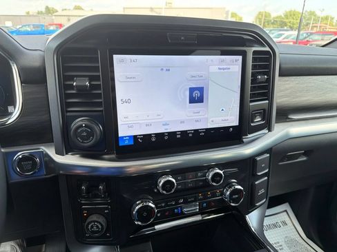 Certified 2025 Ford F150 Lariat w/ Equipment Group 501A Mid AWD/4WD image 18