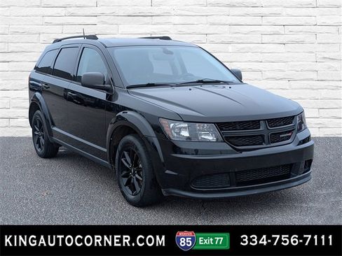 Used 2020 Dodge Journey SE w/ Blacktop Package image 3