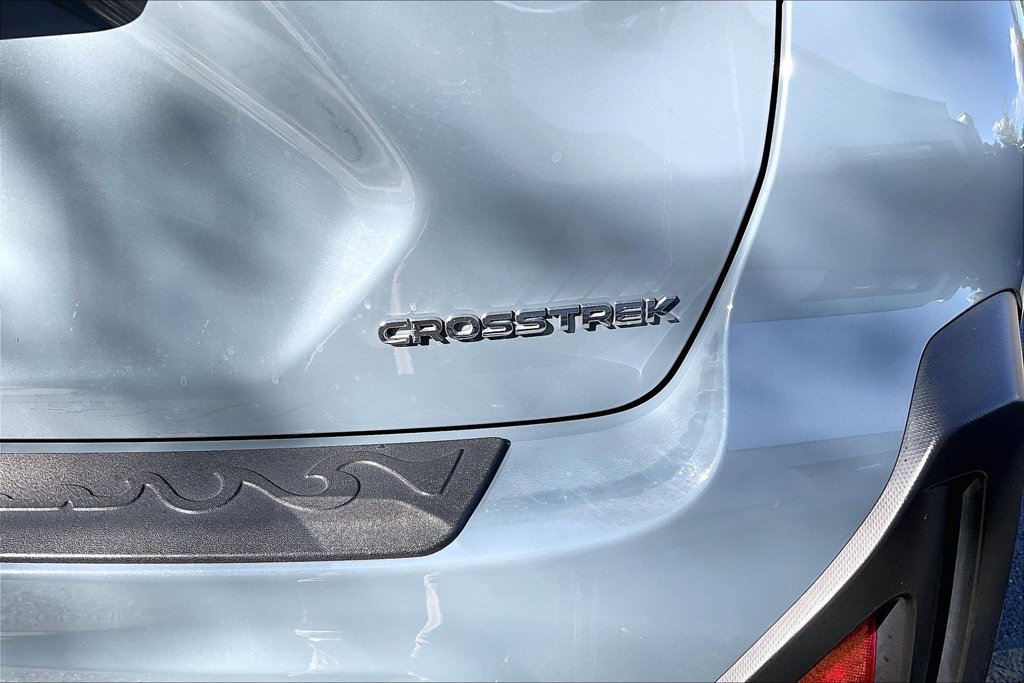 Used 2024 Subaru Crosstrek 2.0i Premium AWD/4WD image 8