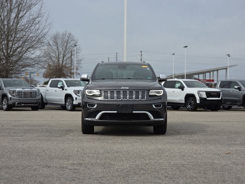Used 2016 Jeep Grand Cherokee Summit image 2