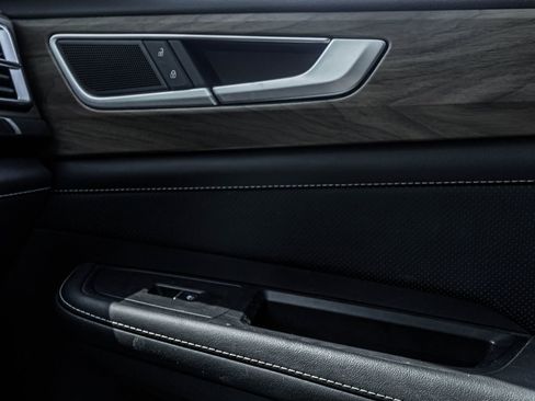 Used 2024 Volkswagen Atlas SE image 22