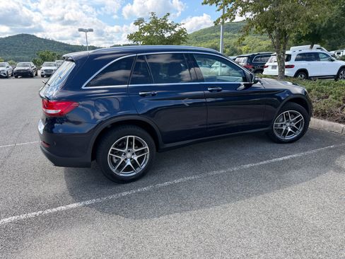 Used 2016 Mercedes-Benz GLC 300 4MATIC image 10
