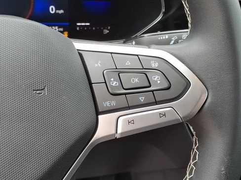 Used 2022 Volkswagen Taos S image 23