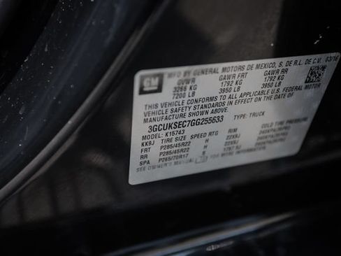 Used 2016 Chevrolet Silverado 1500 LTZ Z71 w/ LTZ Plus Package AWD/4WD image 49