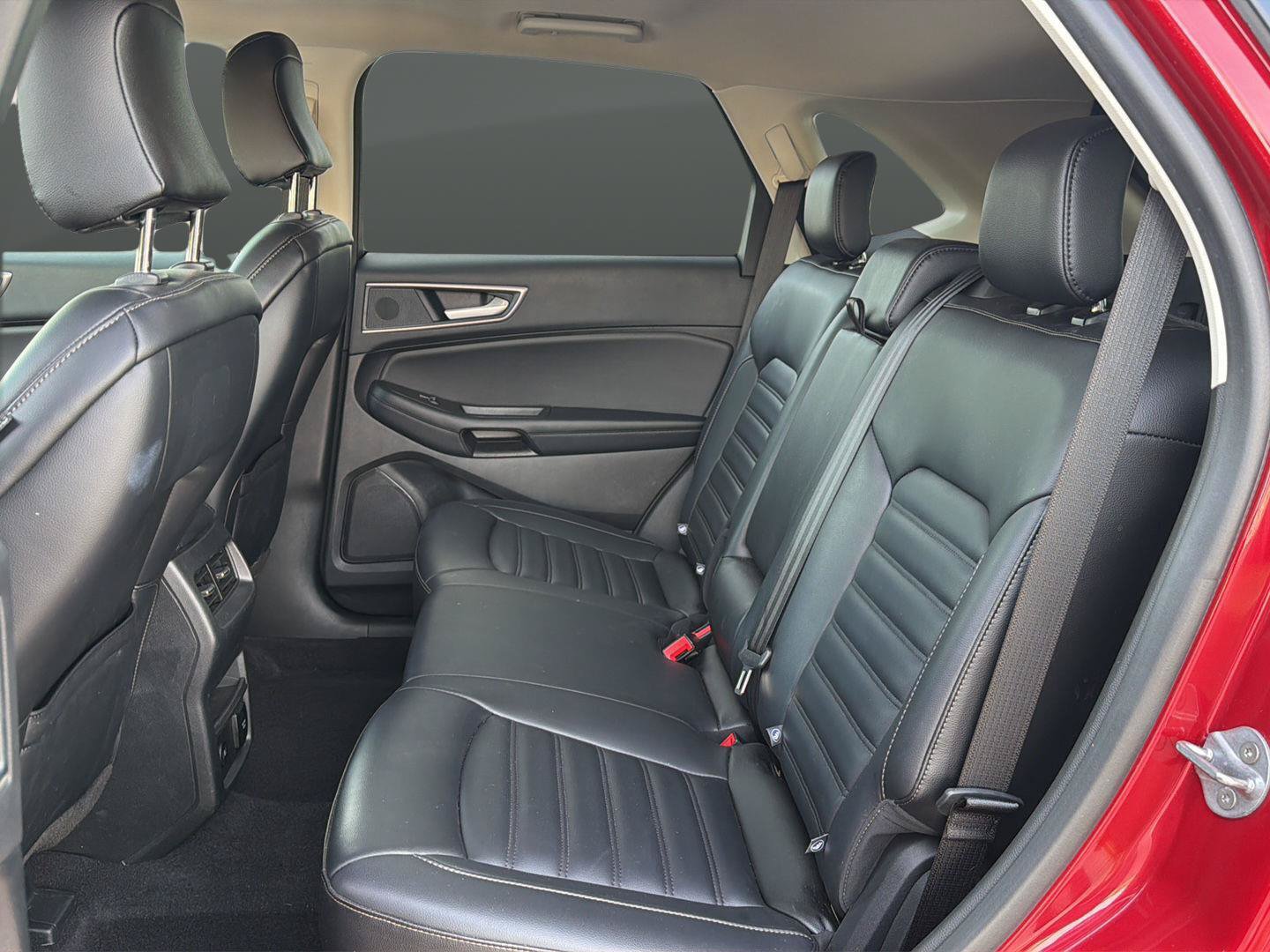 Used 2024 Ford Edge SEL w/ Convenience Package AWD/4WD image 22
