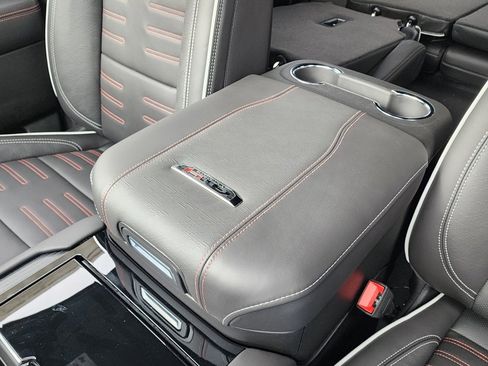 New 2026 GMC Yukon XL AT4 Ultimate image 37