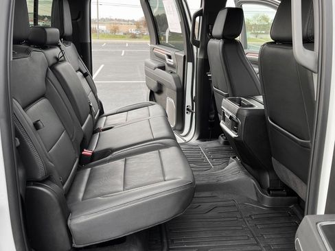 Used 2025 GMC Sierra 2500 Denali image 20