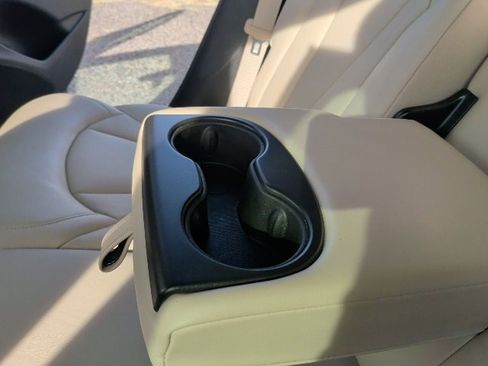 Used 2017 Buick Envision Essence image 19