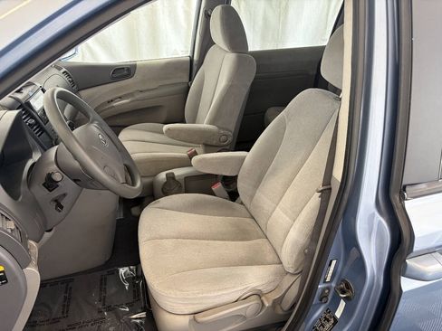 Used 2008 Kia Sedona LX FWD image 16