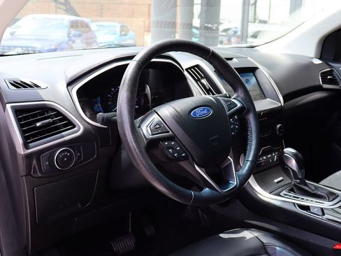 Used 2018 Ford Edge SEL w/ Equipment Group 201A FWD image 39