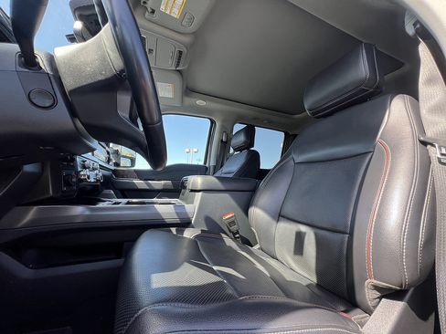 Used 2023 Ford F350 Platinum w/ FX4 Off-Road Package AWD/4WD image 28