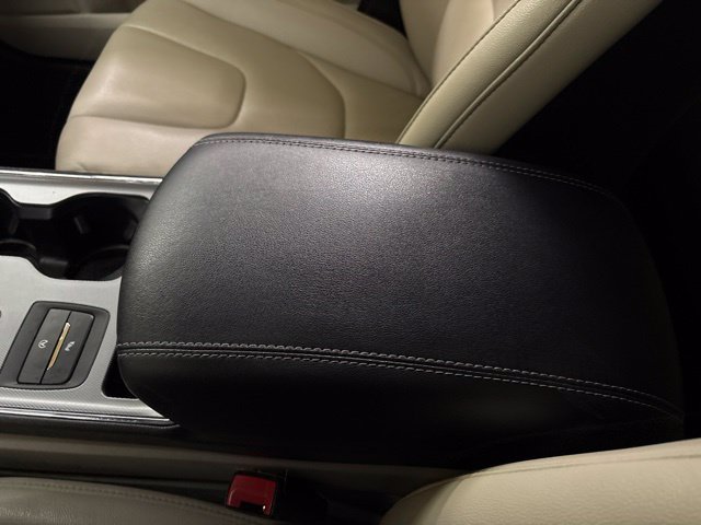 Used 2021 Ford Edge Titanium w/ Cargo Accessory Package FWD image 47