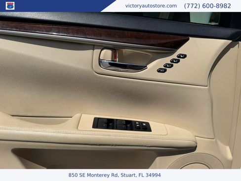 Used 2013 Lexus ES 350 w/ Luxury Pkg FWD image 10