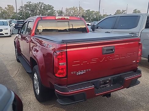 Used 2021 Chevrolet Colorado LT w/ Safety Package AWD/4WD image 3