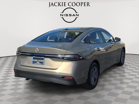 New 2026 Nissan Sentra SV w/ Floor Mat Package image 5