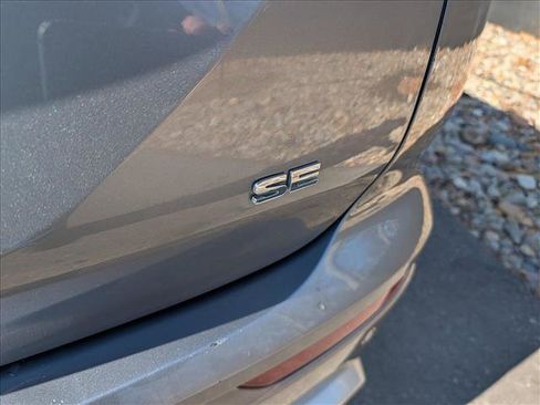 Used 2024 Mitsubishi Outlander SE image 20