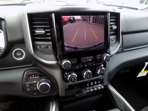 Used 2025 RAM 1500 Big Horn AWD/4WD image 19