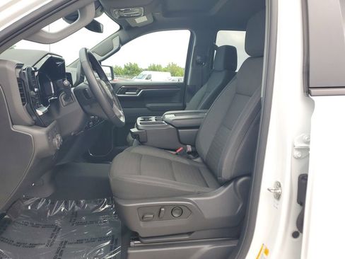 Used 2026 Chevrolet Silverado 1500 LT RWD image 14