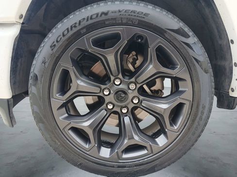 Used 2024 RAM 1500 Limited AWD/4WD image 14
