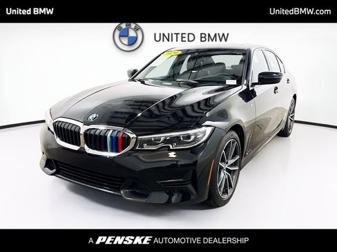 Used 2020 BMW 330i Sedan w/ Premium Package image 1