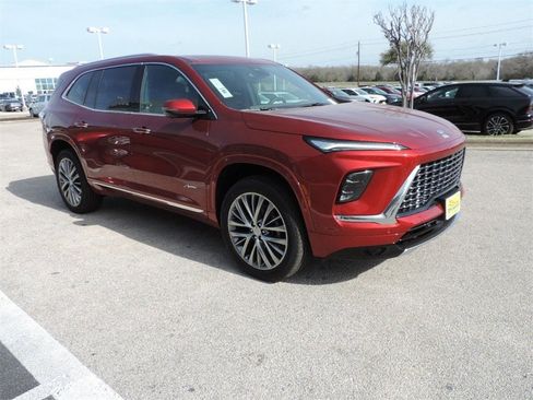New 2026 Buick Enclave Avenir image 3