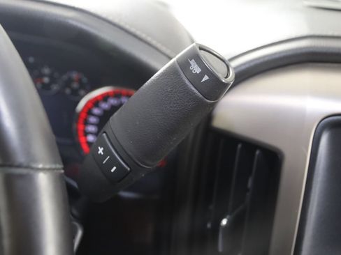 Used 2016 GMC Sierra 2500 Denali w/ Suspension Package, Off-Road AWD/4WD image 7