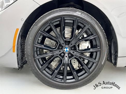 Used 2021 BMW 750i xDrive 750i xDrive w/ Executive Package image 37