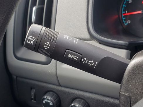 Used 2018 Chevrolet Colorado W/T w/ WT Convenience Package AWD/4WD image 16