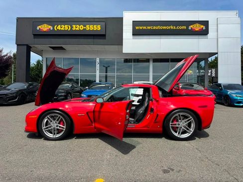 Used 2007 Chevrolet Corvette Z06 w/ Preferred Equipment Group RWD image 38