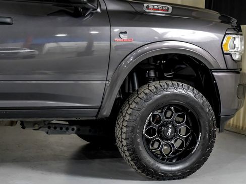 Used 2024 RAM 2500 Tradesman w/ Towing Technology Group image 8