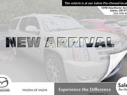 Used 2013 Cadillac Escalade ESV Platinum AWD/4WD image 1