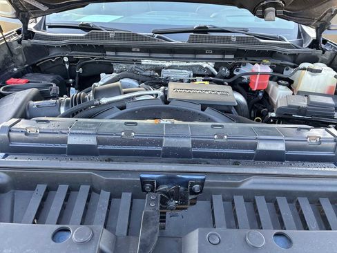Used 2022 Chevrolet Silverado 2500 High Country image 28