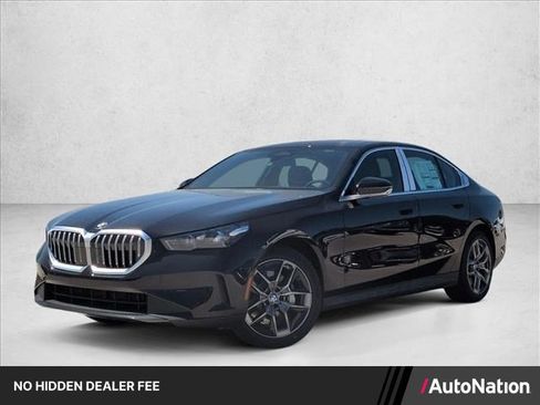 Used 2027 BMW 530i xDrive w/ Premium Package AWD/4WD image 1