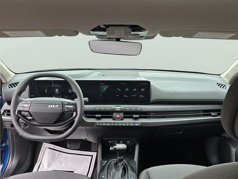 Used 2025 Kia K4 FWD image 27