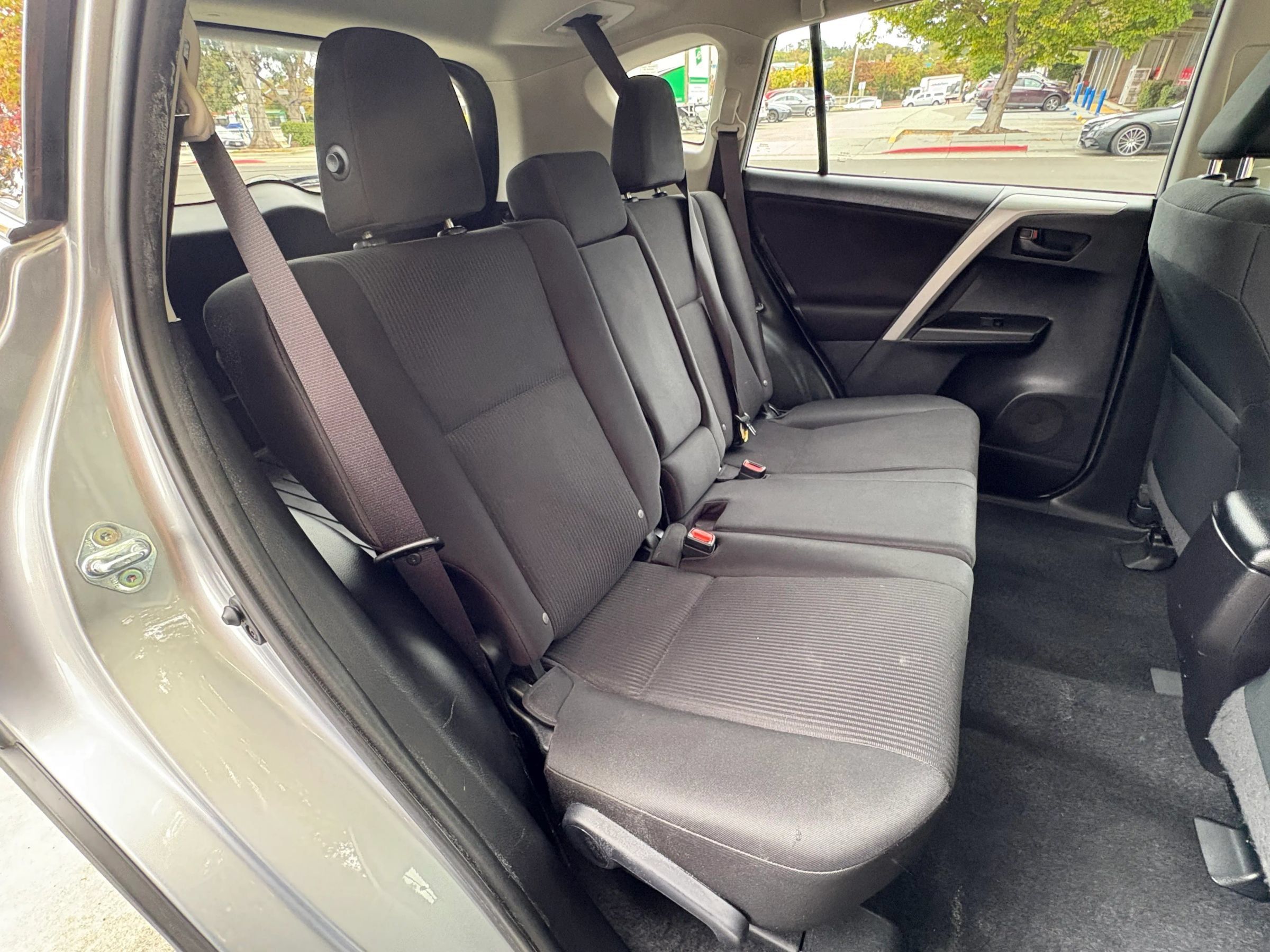 Used 2017 Toyota RAV4 LE w/ All Weather Liner Package FWD image 14
