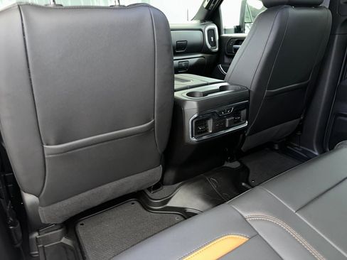 Certified 2021 GMC Sierra 2500 AT4 w/ AT4 Premium Plus Package image 22