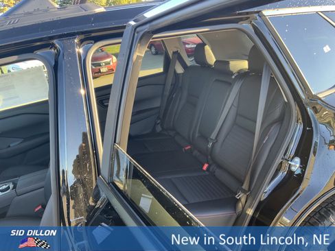 New 2026 Nissan Rogue SV w/ Rock Creek Premium Package image 10